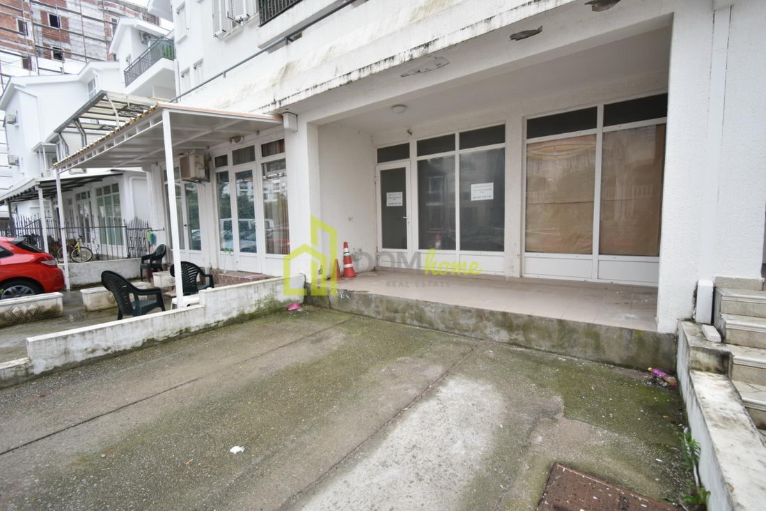 Poslovni prostor 33m2, Budva